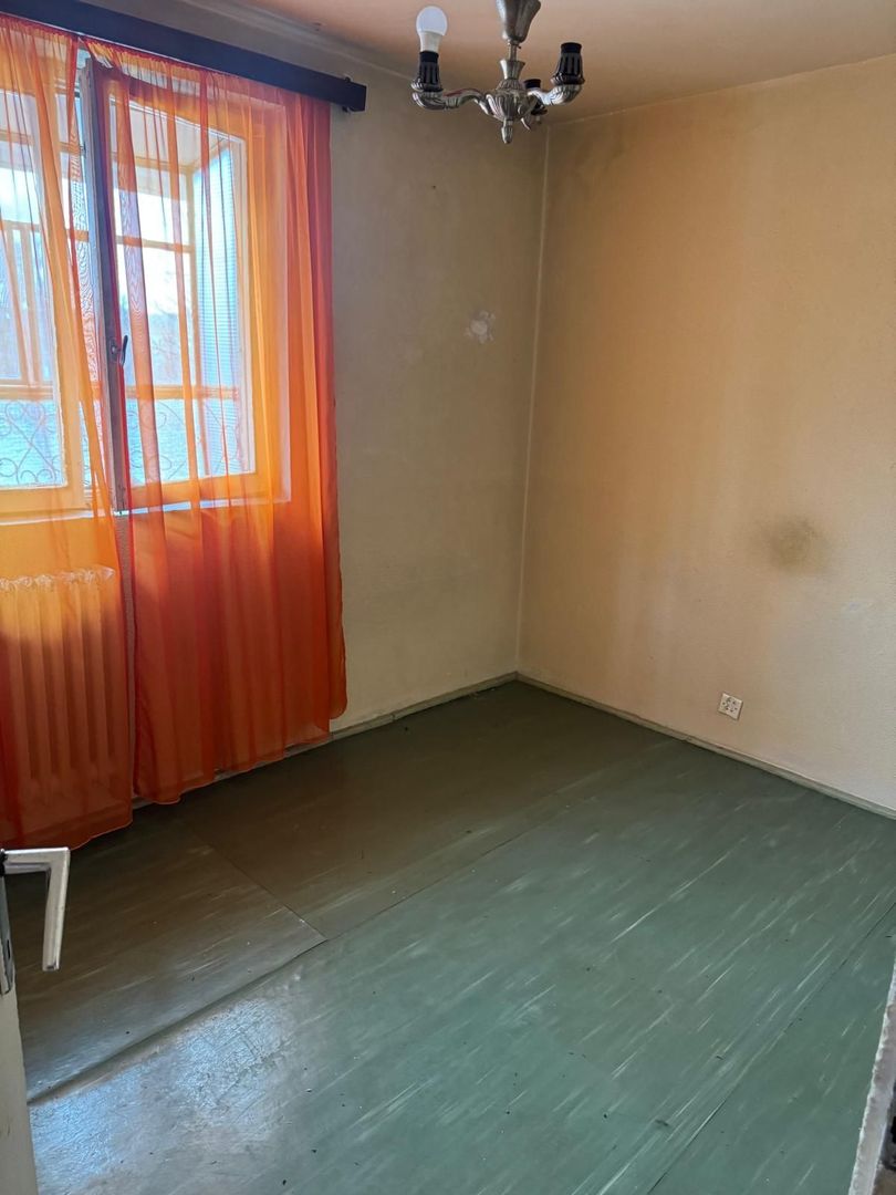 2 Camere cu Potențial Mare, Aleea Pricopan - Poză 2