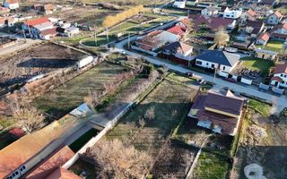 Teren pretabil constructie casa- cartier linistit Giarmata - Poză 4