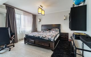 Vila impresionata 550mp util, 300mp teren - Poză 22