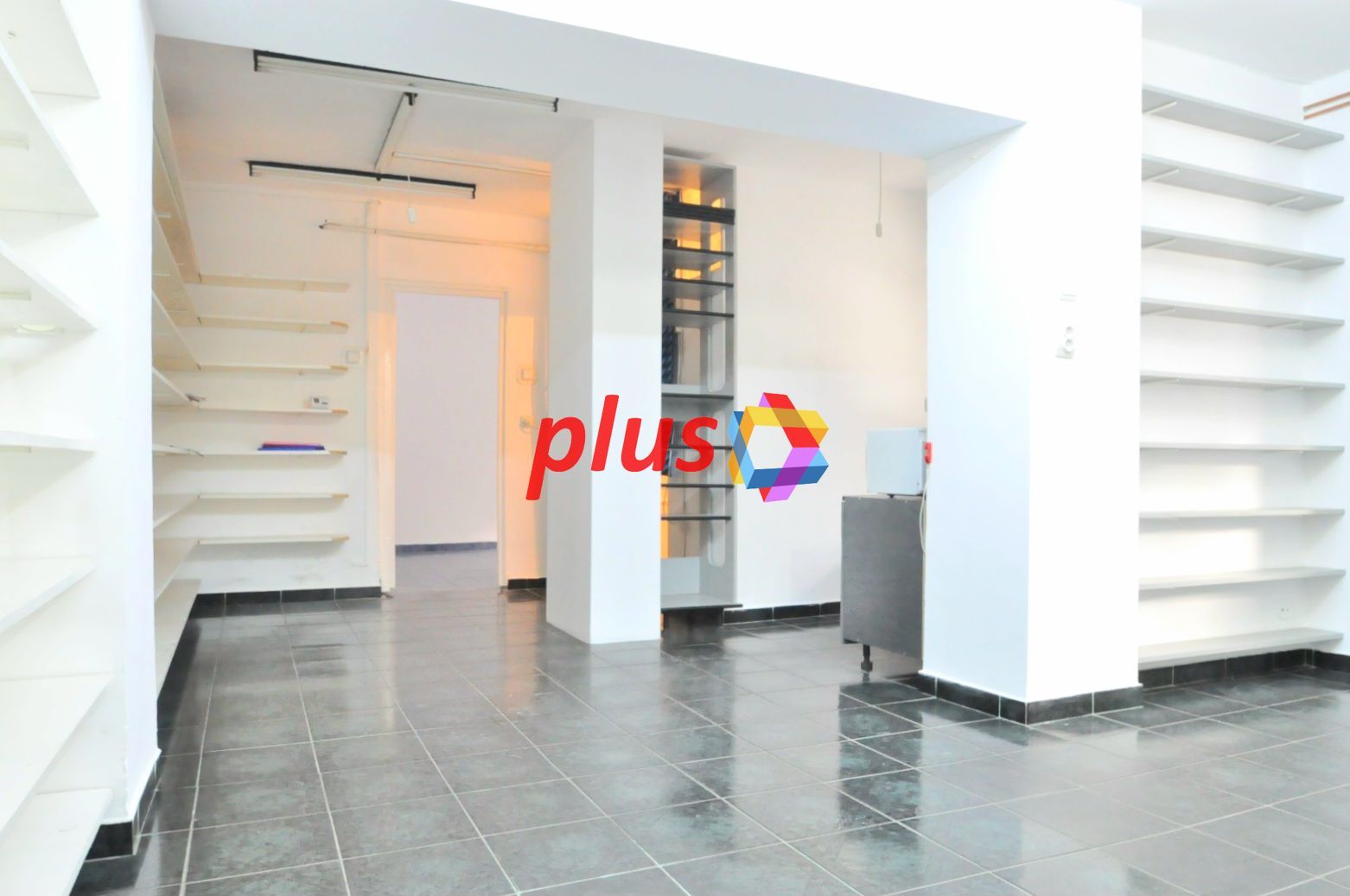 Spatiu comercial de închiriat Brașov - 49 mp # spatii-comerciale-brasov.ro - Poză 3