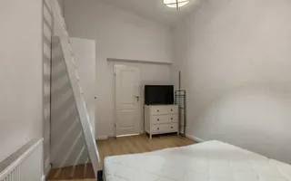 Casă de închiriat în Șelimbăr – 110 mp | 3 dormitoare | Curte amenajată - Poză 13