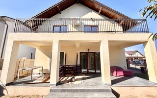 1/2 Duplex - Giroc - zona Planetelor - 4 camere | Poarta electrica - Poză 6