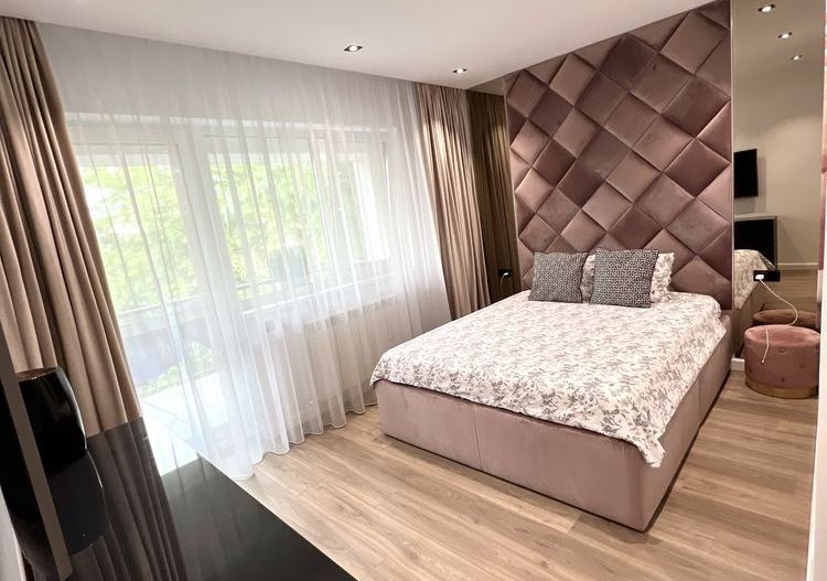Apartament Lux 3 camere (2 parcari incluse) - Poză 5