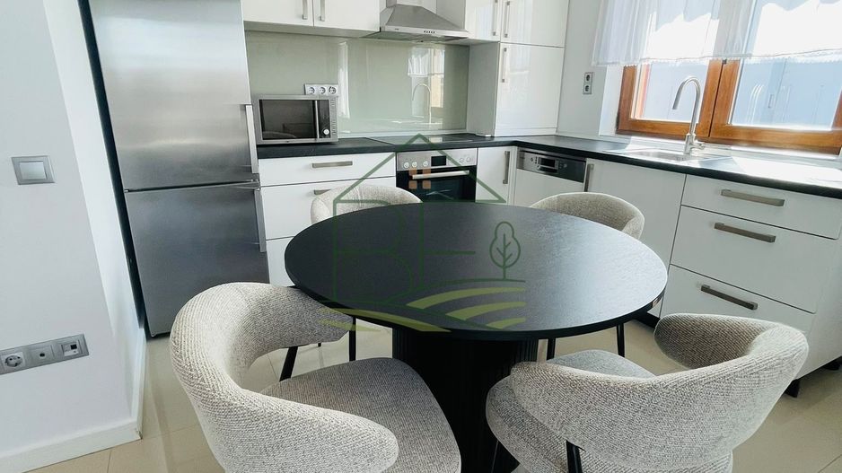 Intimitatea unei vile, confortul unui apartament pe Calea Turnișorului - Poză 2