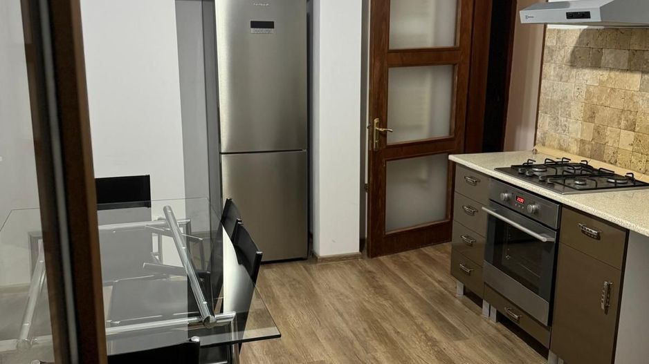 Decomandat 2 Camere Soseaua Giurgiului 78mp - Poză 5