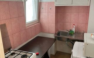 Închiriez apartament cu doua camere cora lujerului - Poză 3