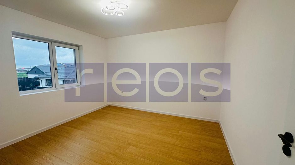 VILA DE VANZAR | BUFTEA | 4 CAMERE - Poză 7