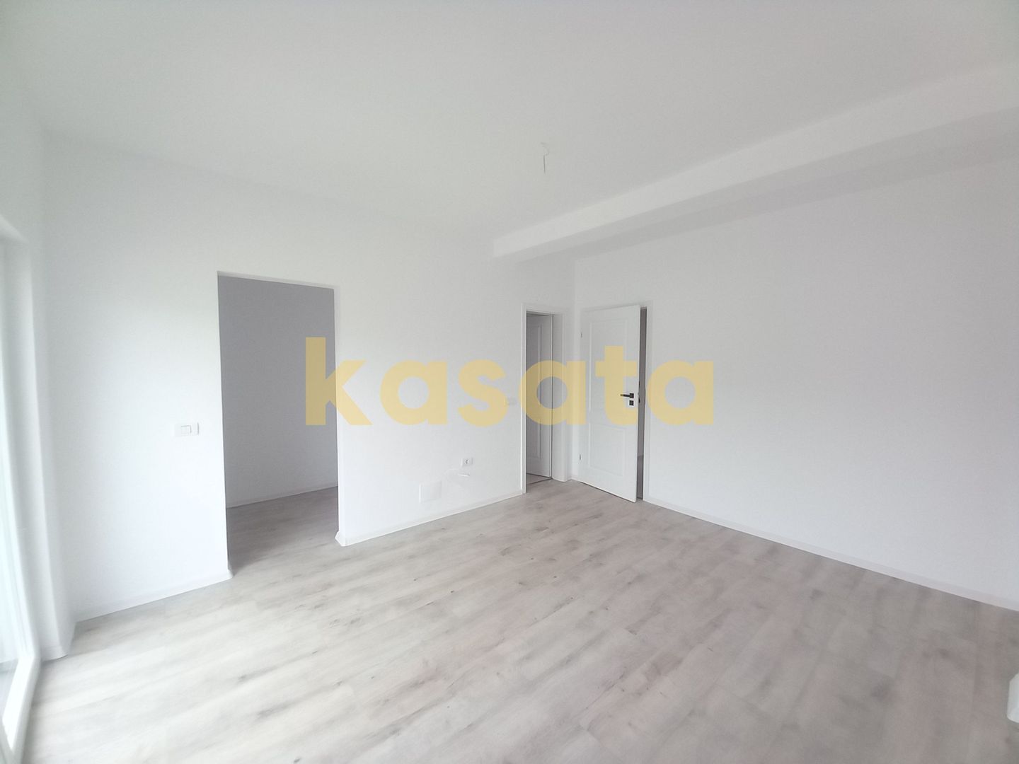 Duplex 140 mp & curte 200 mp | Bragadiru, Crisul Repede - Celofibrei - Poză 4