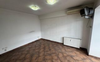 TUDOR VLADIMIRESCU - 2 CAMERE - ETAJUL 1 - DE RENOVAT - Poză 4