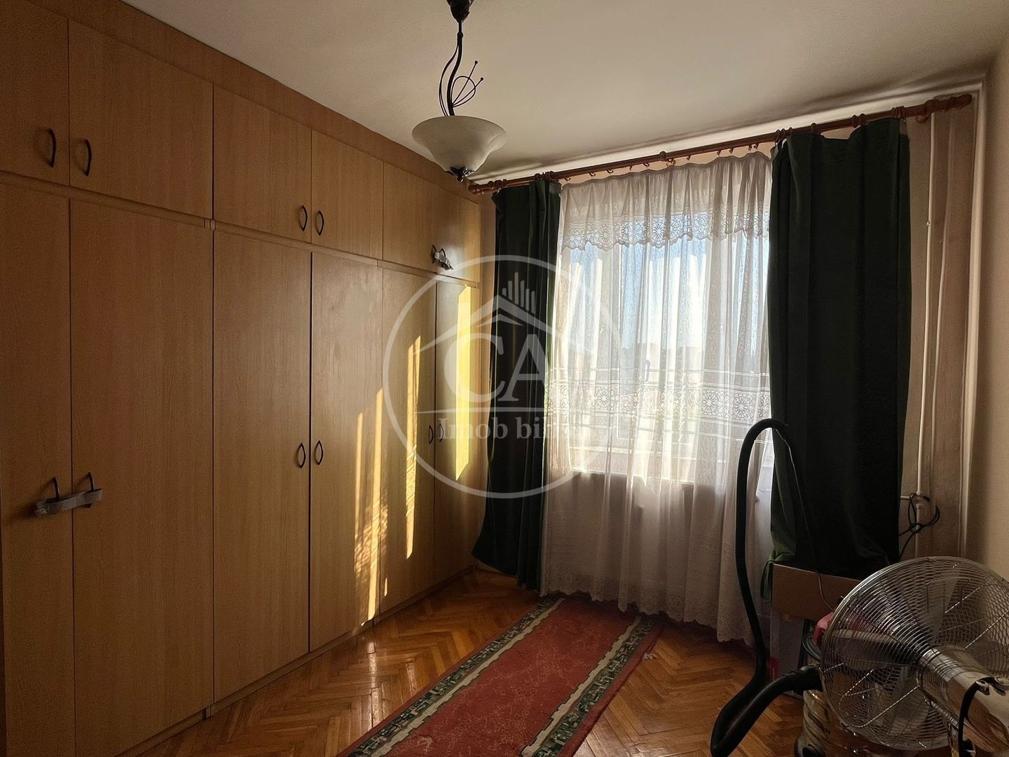 Apartament cu 3 camere de inchiriat în zona Dacia, Oradea - Poză 4
