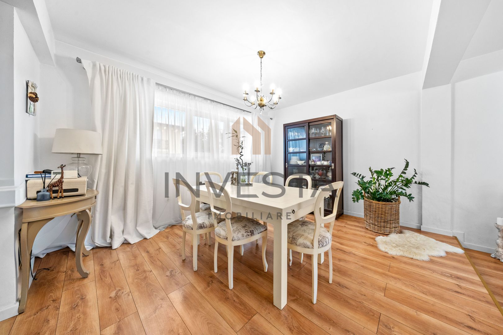 Duplex finisat la cheie! Zona Grand Hotel Italia! Retras de la strada! - Poză 4