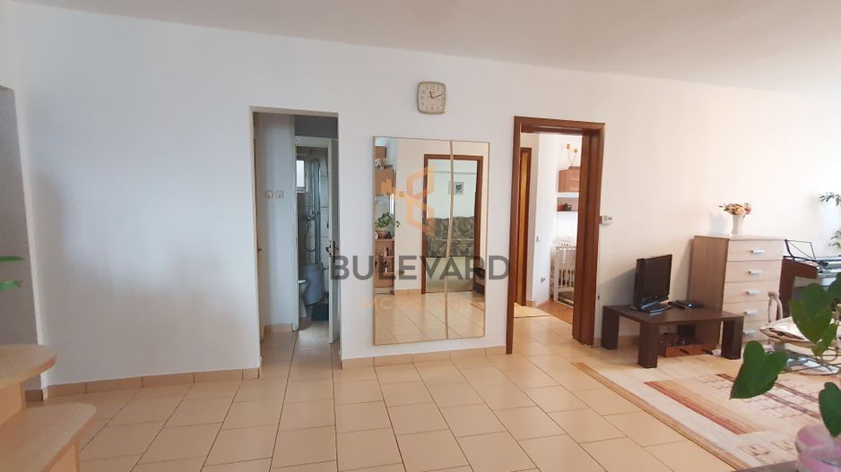 Apartament cu 3 camere, zona Bulevardul Nicolae Titulescu! - Poză 5