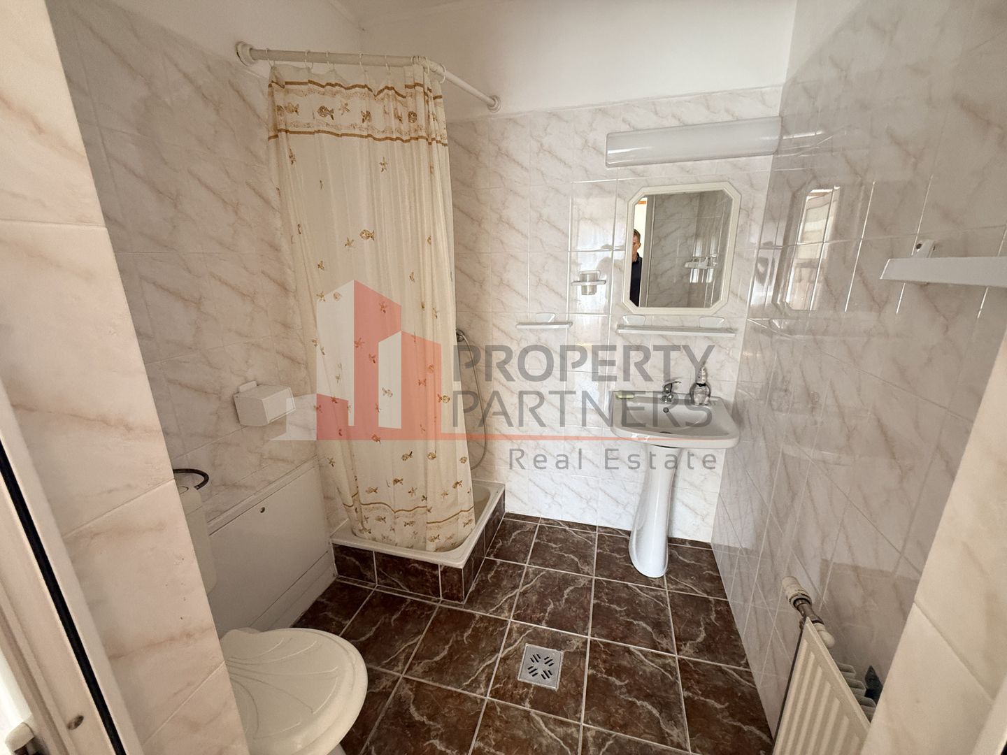 Pensiune lângă Castelul Bran | 9 camere | Pregătită pentru activitate - Poză 8