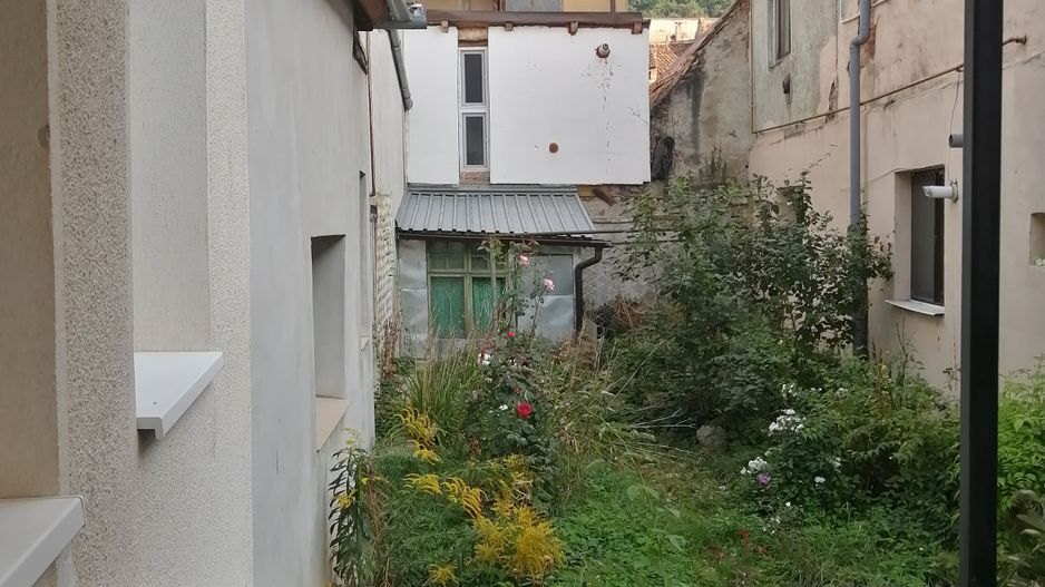 Vânzare apartament spatios,  in zonă ultracentrală - Poză 17