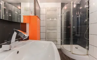 4 camere| semineu| piscina interioara | sauna | sala de sport| parcare - Poză 15