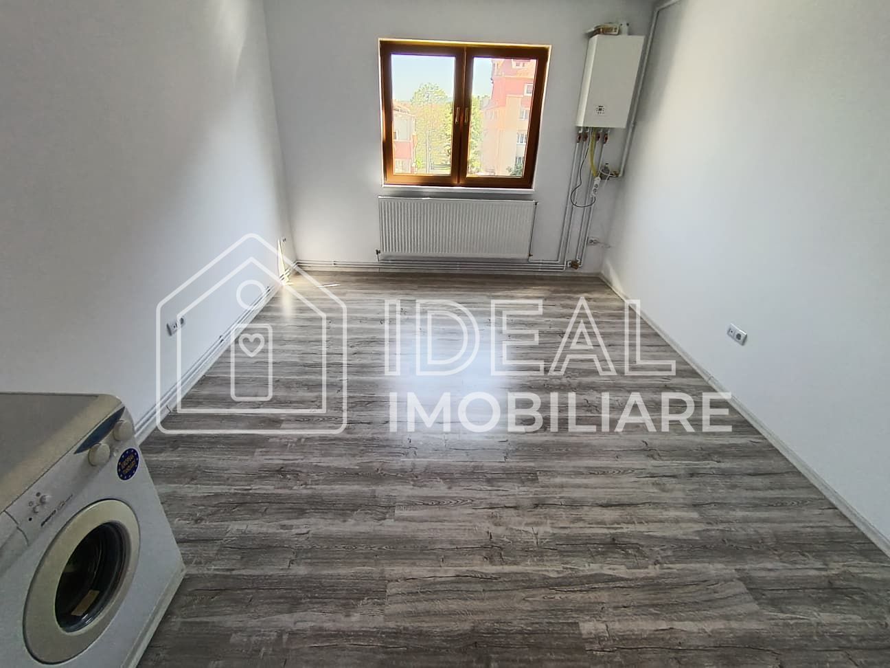 Garsonieră de vânzare complet finisata, 22 mpu - Zona Terezian - Poză 1