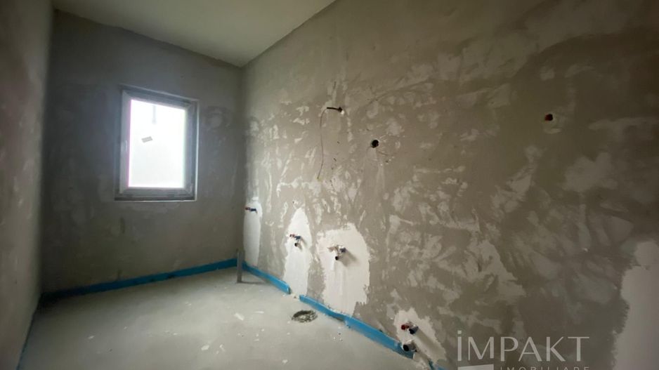 Unitate Locativa Semifinisata cu Teren de 350 mp in Chinteni - Poză 11