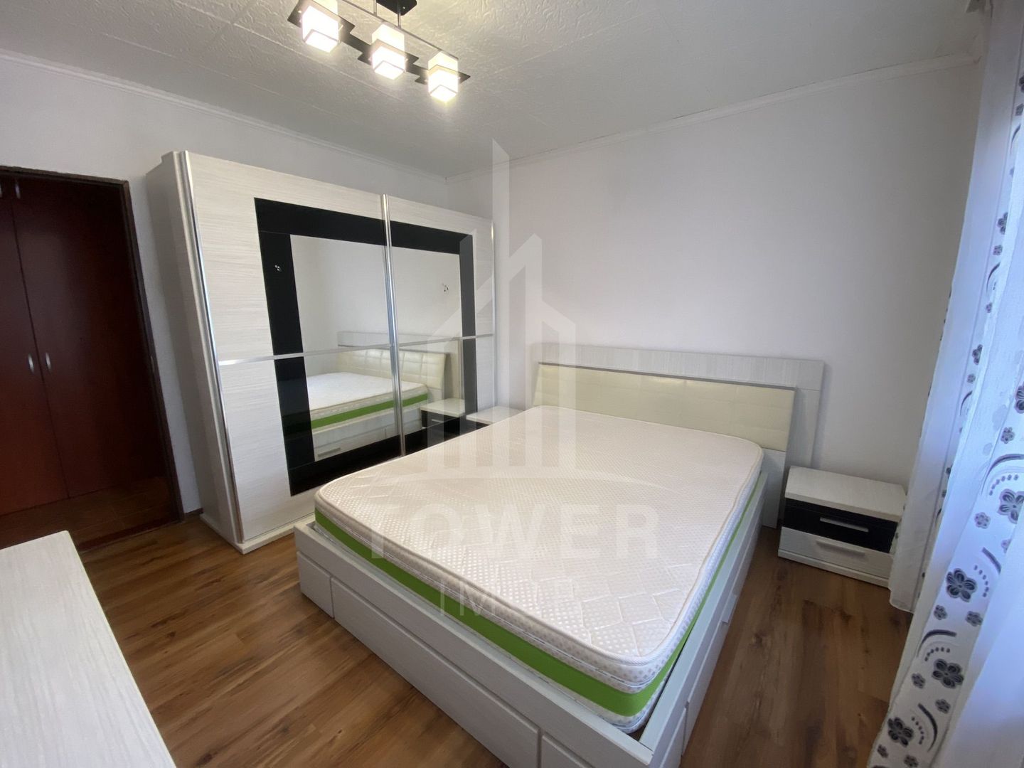 🏡 Apartament 3 camere, 70 mp, mobilat și utilat – Vasile Aaron, Sibiu - Poză 4