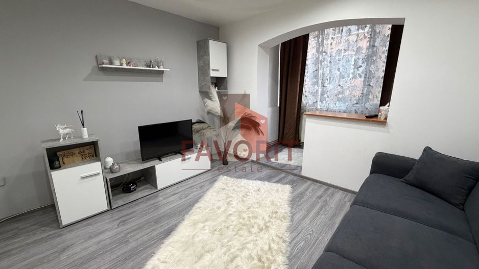 2 camere | etaj 2 | centrala proprie | mobilat si utilat | bloc anvelopat - Poză 1