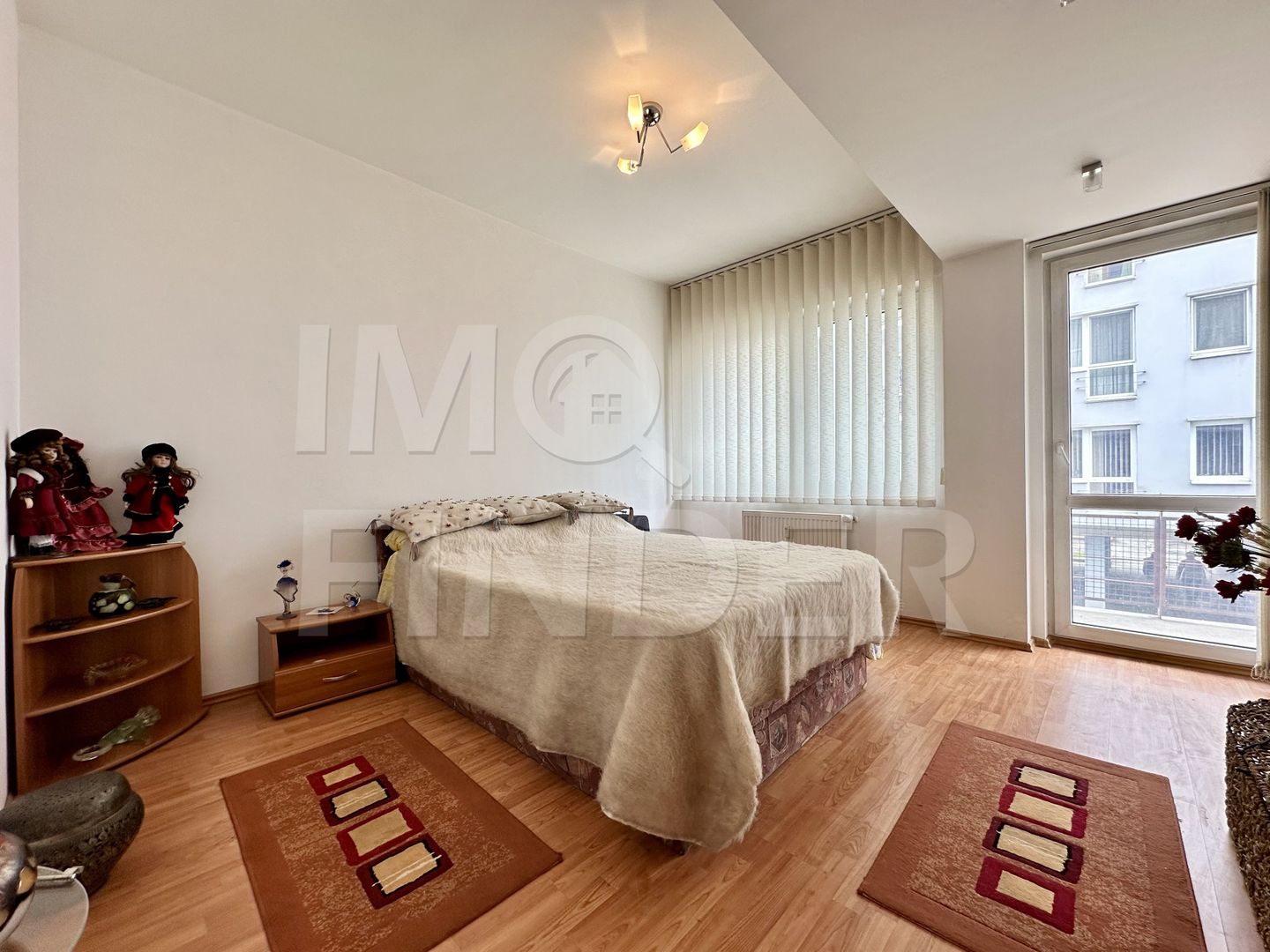 Apartament spațios cu 3 camere,  central, lumină naturală, parcare subterana - Poză 9