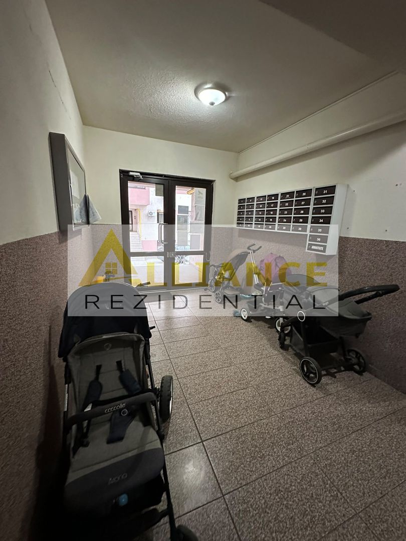 Metrou 1 decembrie Ap 3 camere cu 2 parcari - Poză 19