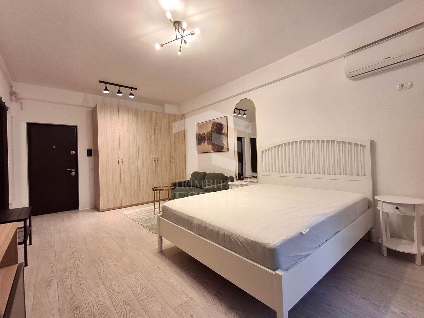 Garsonieră modernă de închiriat – Carol City Parc | Parcul Carol I - Poză 2