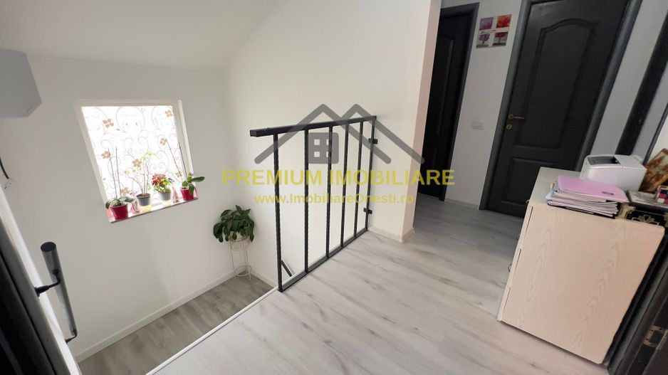 Vila de vanzare Onesti - Cartier Andrasesti - Poză 11