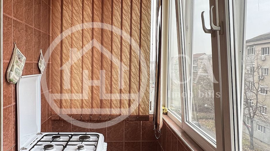 Apartament cu 3 camere de vanzare Leonardo Da Vinci, Nufarul, Oradea - Poză 15