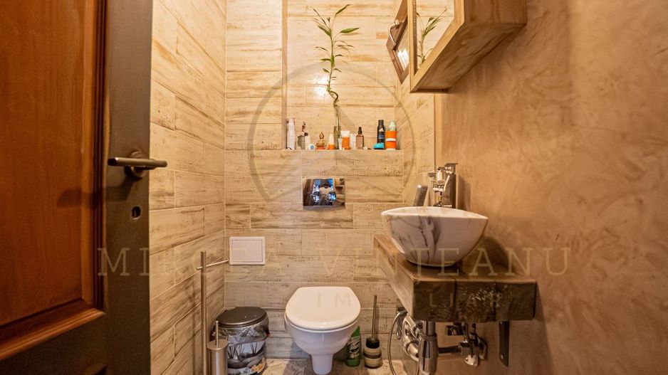 Casa P+1E de vanzare in Mamaia - Tabara Navodari - Poză 15