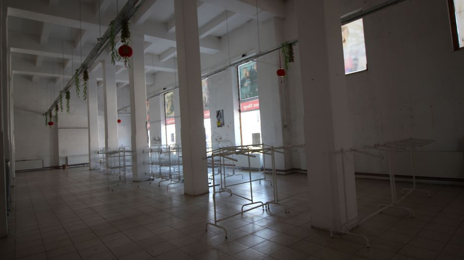 Spatiu comercial tip hala - zona semicentrala - Poză 5