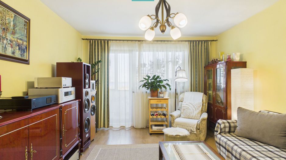 Apartament  5 camere si Garaj în Vlaicu - Poză 1