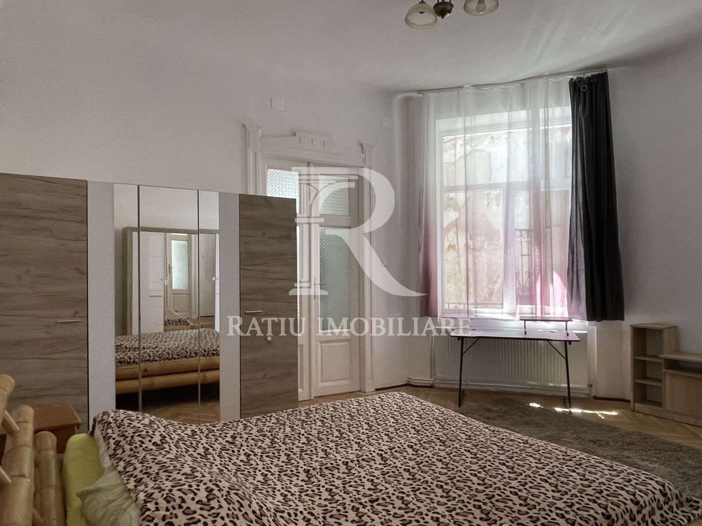 Apartament la casa cu 2 camere | Centrala pe gaz | Oradea - Poză 8