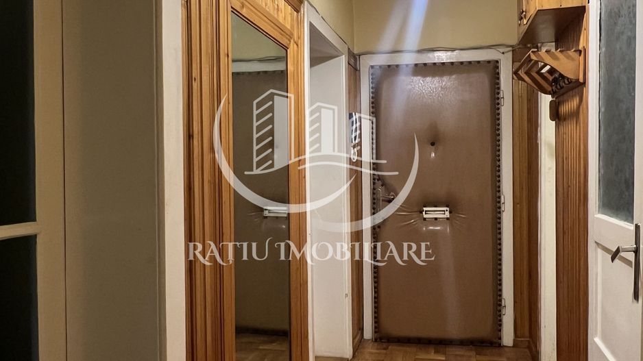 Apartament cu 2 camere | Parcare Supraterana | etajul 1 | Central | Oradea - Poză 10
