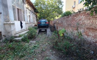 De vanzare Casa Demolabila, teren intravilan, Matei Voievod - Poză 1