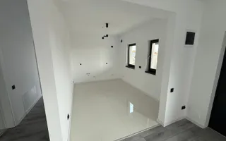 Vilă Premium cu 5 Camere în Tunari | Lângă Cosmopolis & Școala Mark T. - Poză 14
