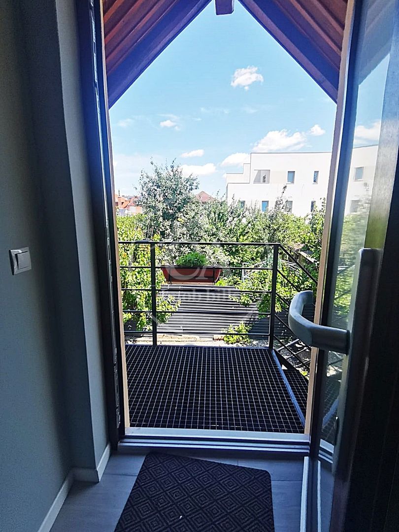 Apartament la casa, de inchiriat cu 2 camere in zona Centrala, Oradea - Poză 9
