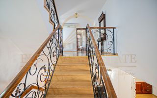 Ovidiu Sud - Zona premium - Vila impozanta, curte mare, garaj, terasa! - Poză 40