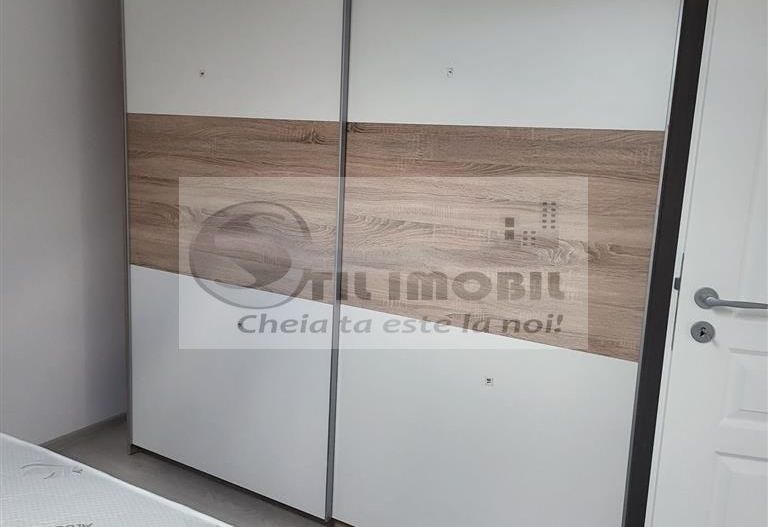 Apartament 4 camere Podul de Piatra 700 euro - Poză 7