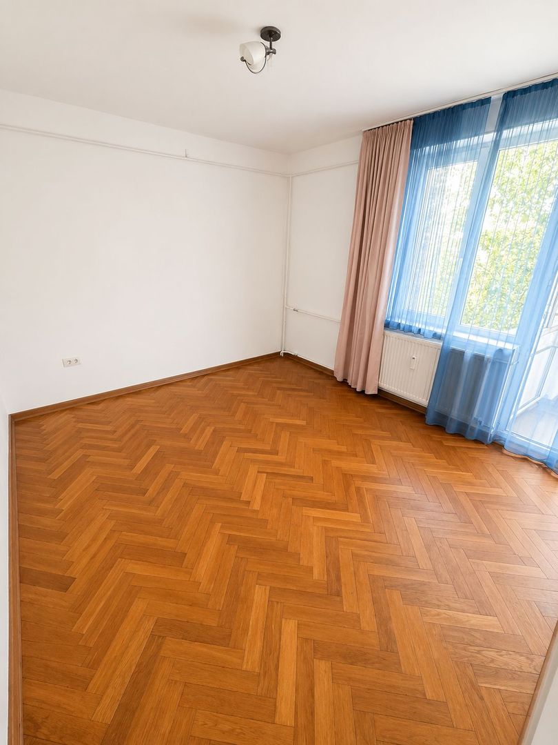 Apartament 3 Camere -Spitalul Judetean - Poză 8