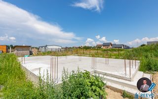 Casă/Vilă nouă de vânzare în Lilieci, Bacău - Poză 18