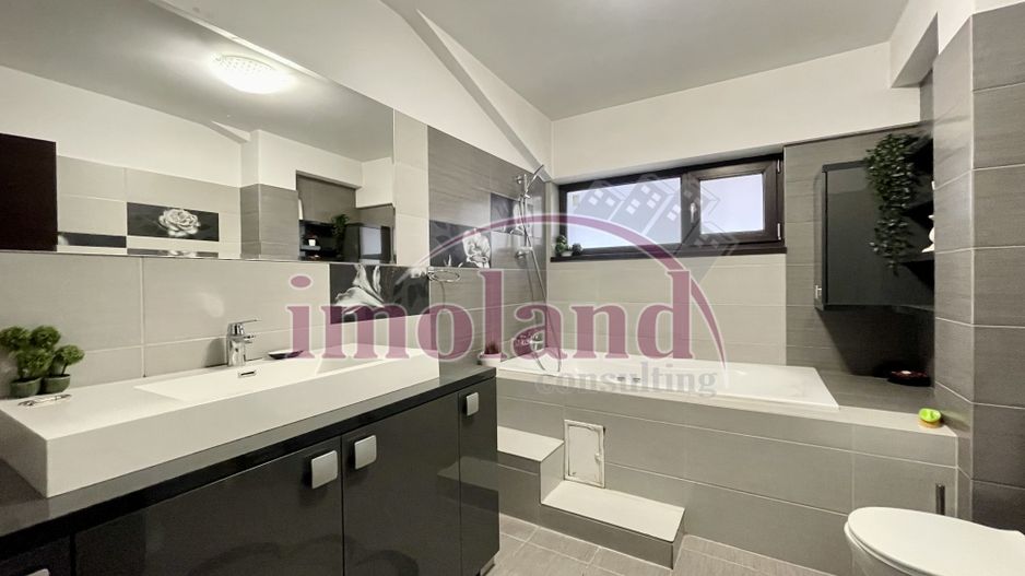 Închiriere vila 2018, 3 camere 150 mp - complex închis, Pipera - Poză 22