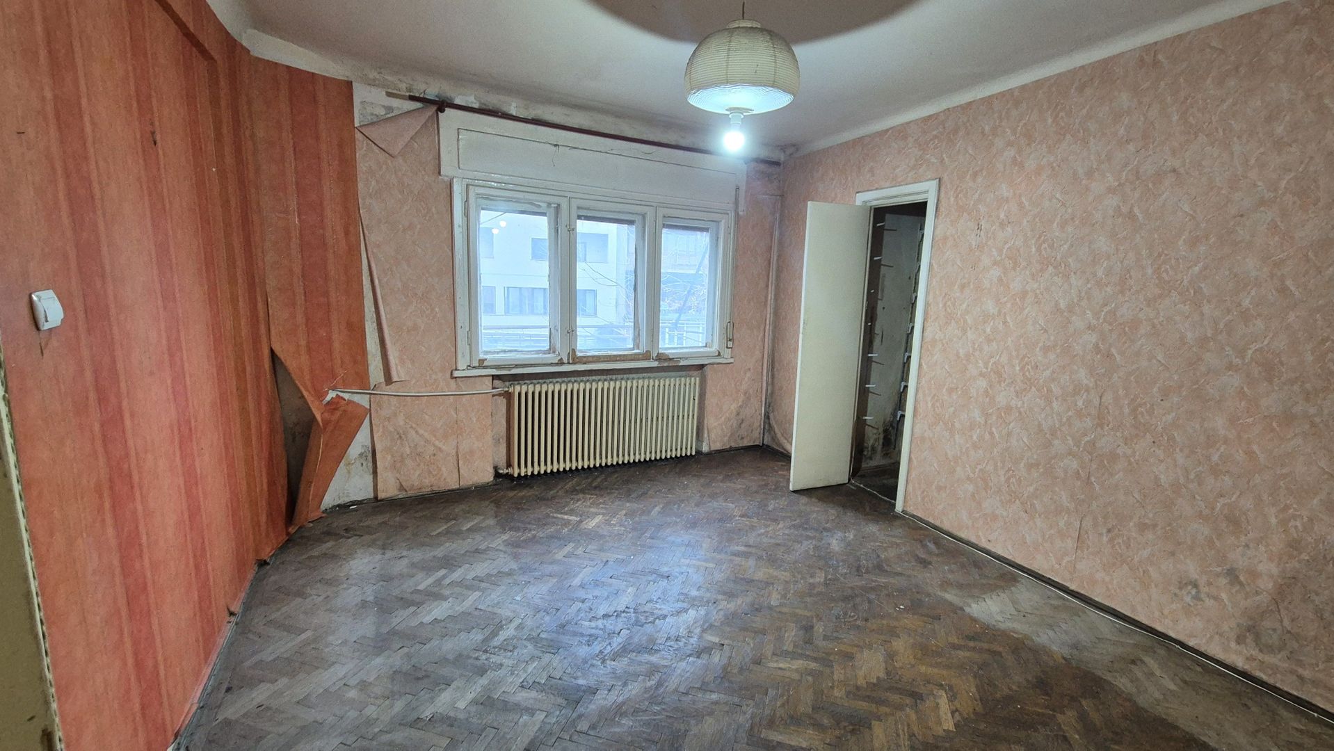 Apartament cu 3 camere - piata Unirii - Poză 3
