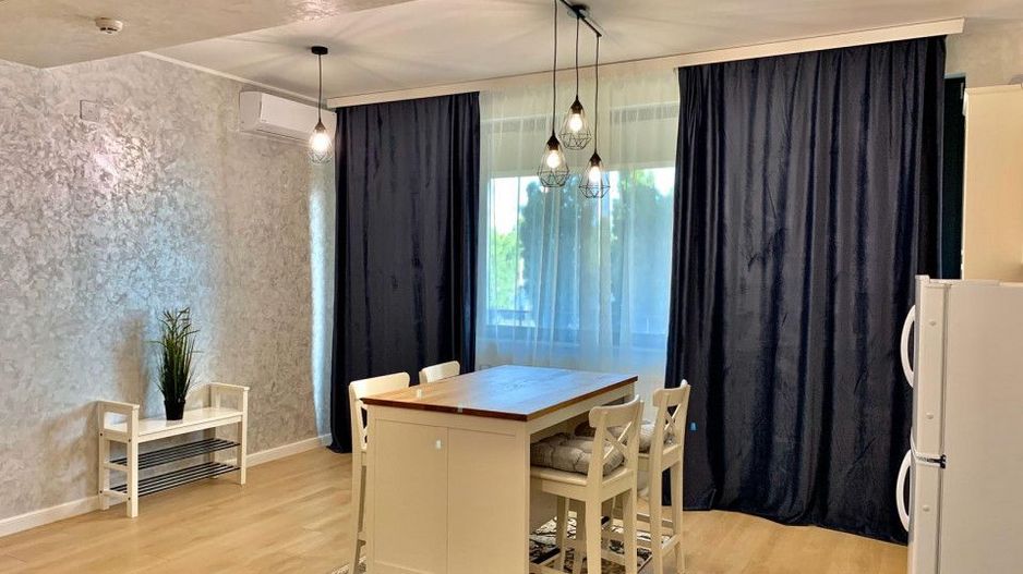 Statiunea Mamaia - Apartament cu 2 camere mobilat si utilat complet. - Poză 3