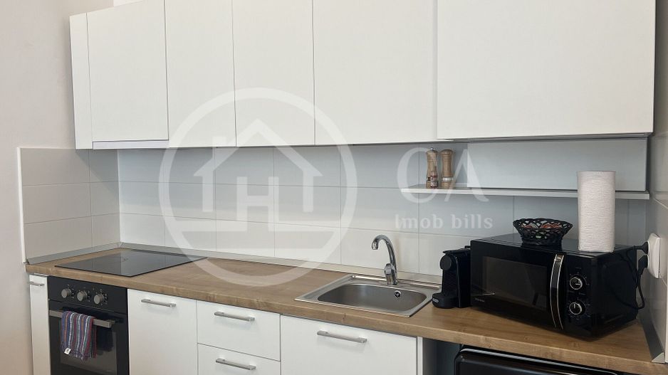 Apartament cu 3 camere de inchiriat ultracentral Oradea - Poză 2