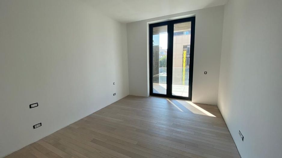 Apartament  Exclusivist de 4 camere spațios și luminos - Poză 15