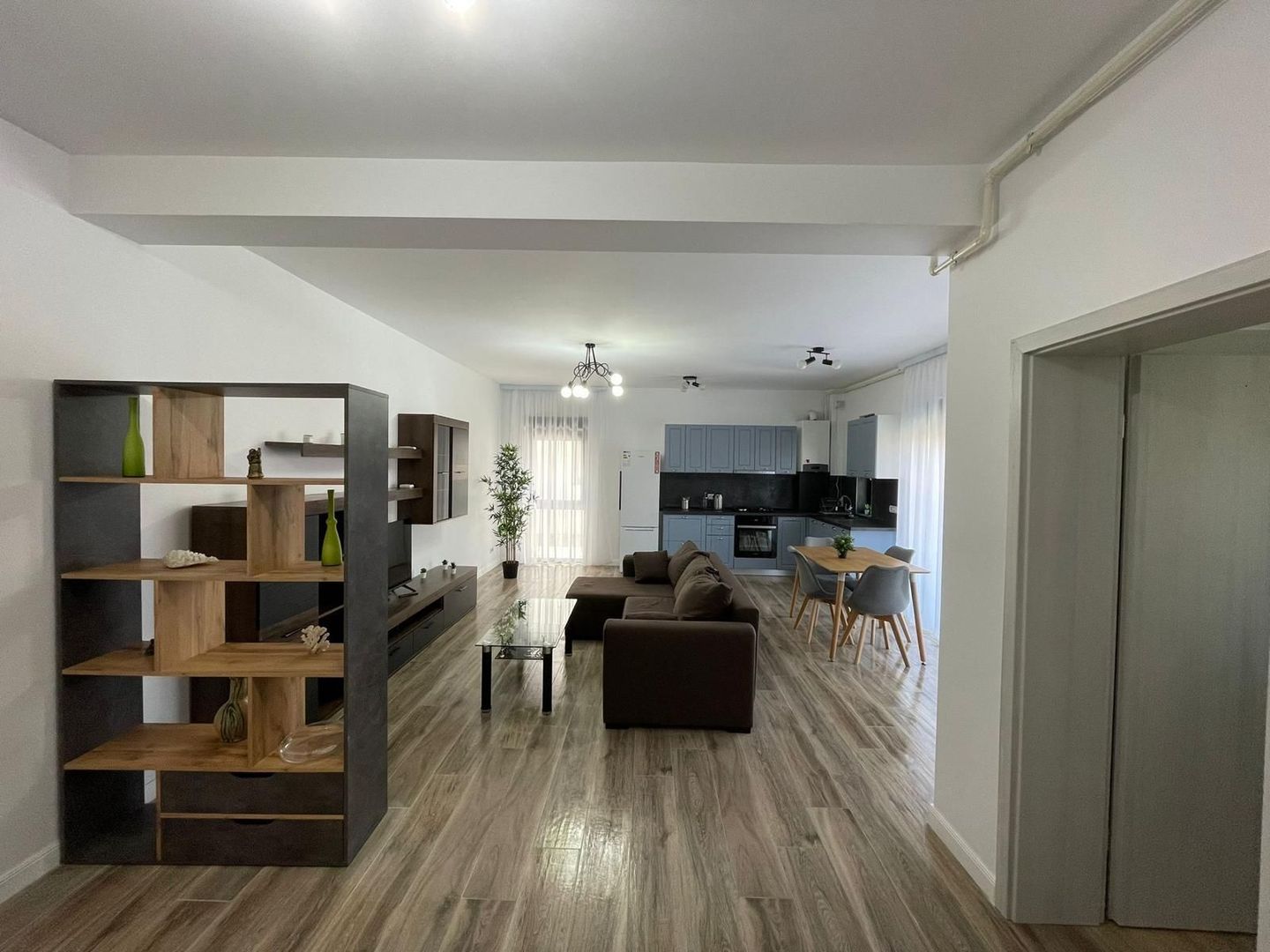 Apartament zona Lipovei - intrare Dumbrăvița - Poză 5
