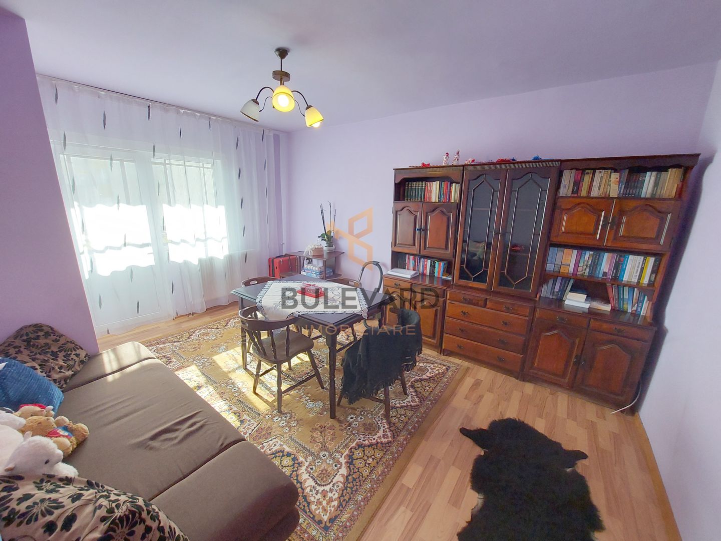 Apartament cu 2 camere decomandate, zona strazii Calea Floresti! - Poză 1