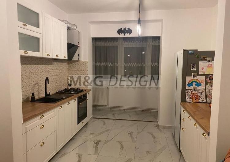 Apartament  4 camere cu Garaj si  loc parcare - Poză 2