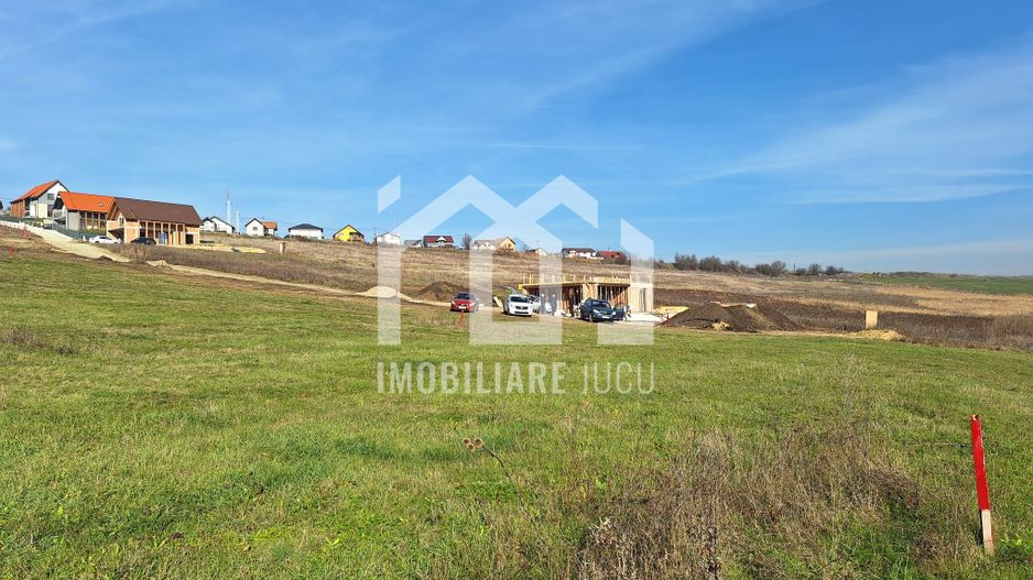 Teren intravilan 1000 mp cu autorizație de construire – Jucu de Sus - Poză 3