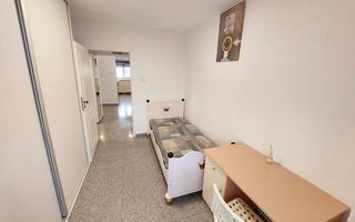 Apartament de 3 camere, decomandat, 70mp, parcare, zona Iulius Mall - Poză 12